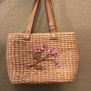 mini straw bag with flowers